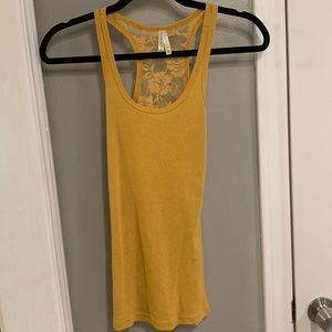 Yellow/gold tank top
